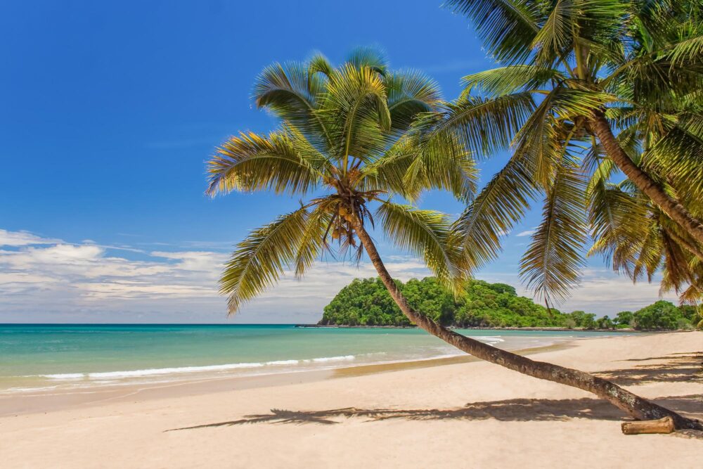 Plage à Nosy Be, Madagascar