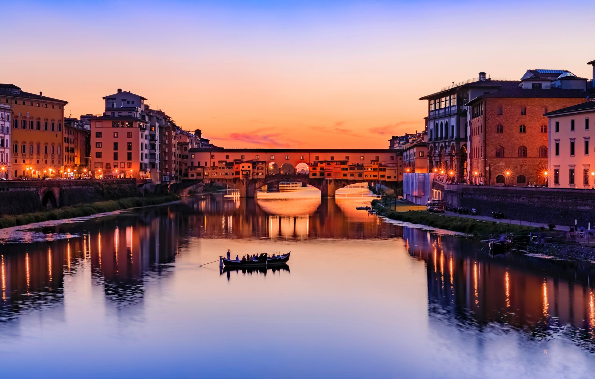 Ponte Vecchio dans le Centro Storico à Florence