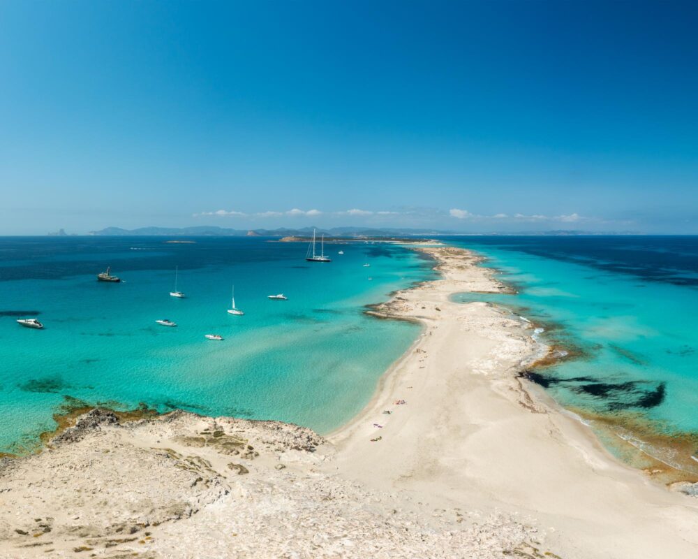Vue Aérienne sur la plage des Illetes, à Formentera