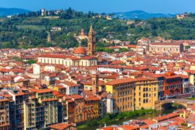 Vue sur le quartier de l'Oltrarno à Florence, en Italie