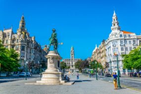 Avenida dos Aliados à Porto