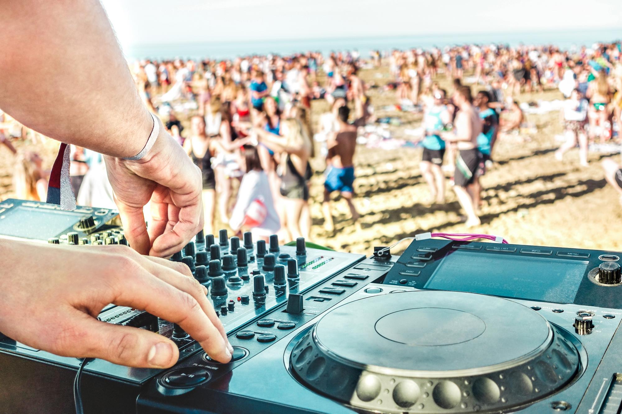 Concerts plein air, Ibiza