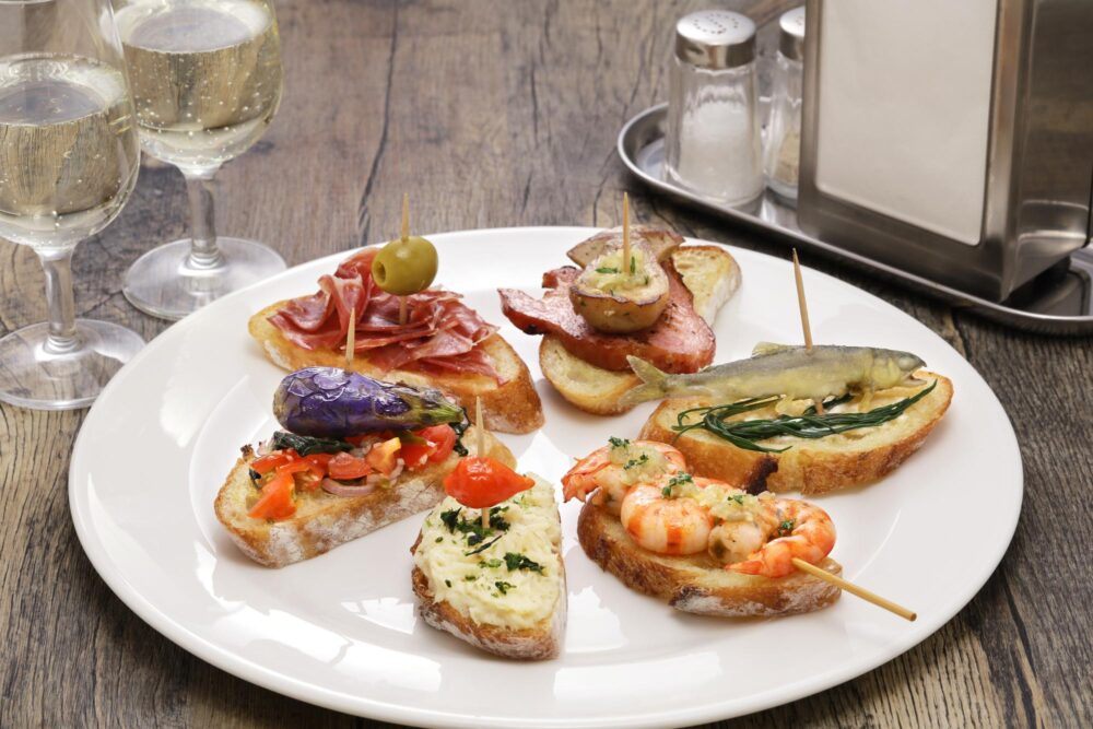 Cicchetti dans un bacaro à Venise