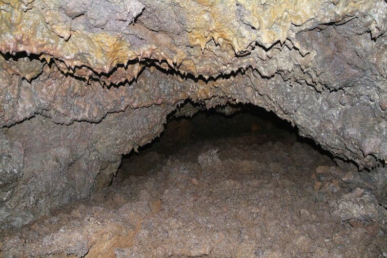 Gruta do Natal, Terceira
