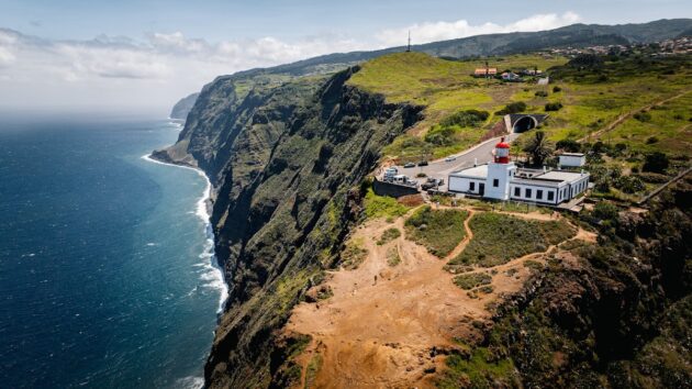 Miradouro Farol da Ponta do Pargo, Calheta