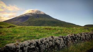 Mont Pico, Pico