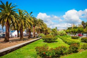Promenade près du port de La Spezia, Italie