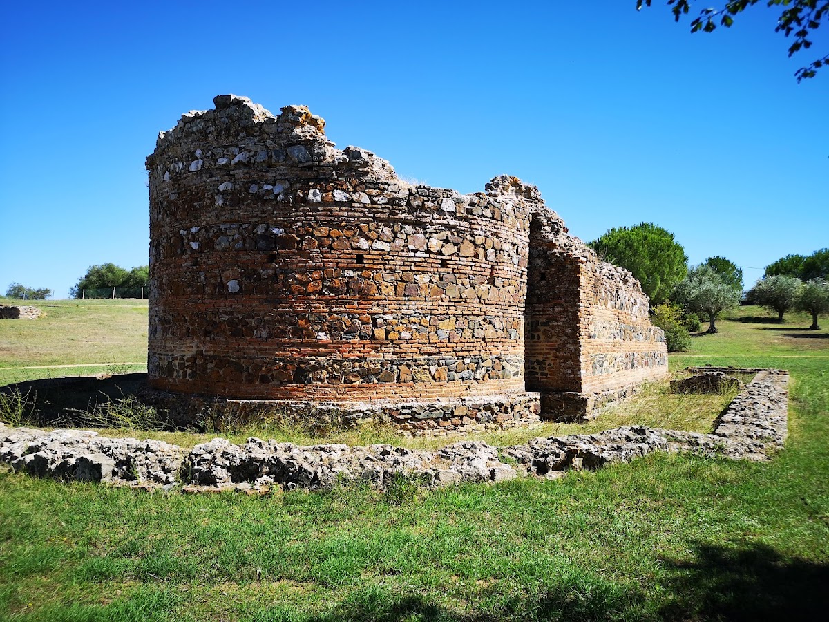 Villa Romana de São Cucufate, Vila de Frades