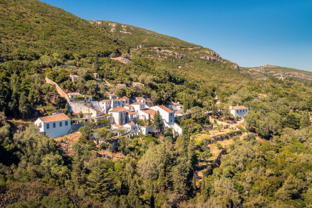 Vue sur le couvent d'Arrábida à Setúbal, Portugal