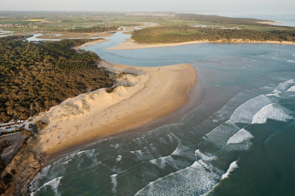 La plage du Veillon à Talmont-Saint-Hilaire, Vendée