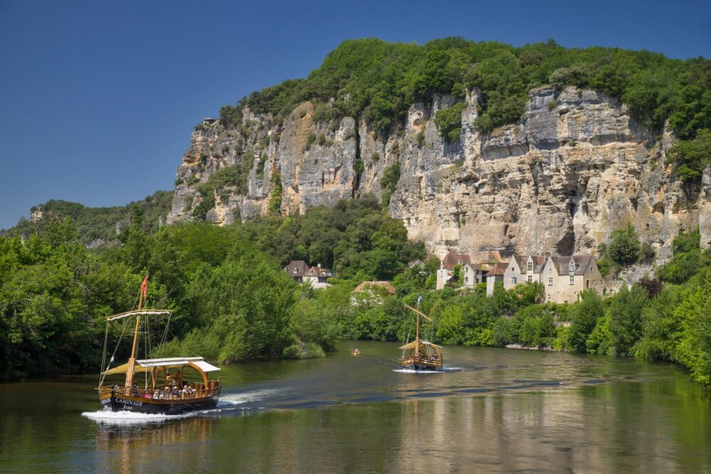 Gabarres en Dordogne à La Roque-Gageac, Dordogne