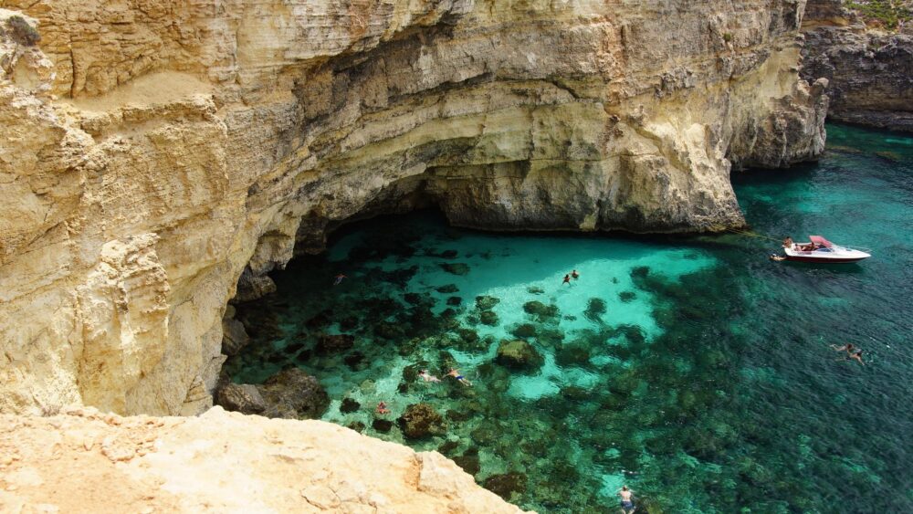 Le Crystal Lagoon à Comino, Malte