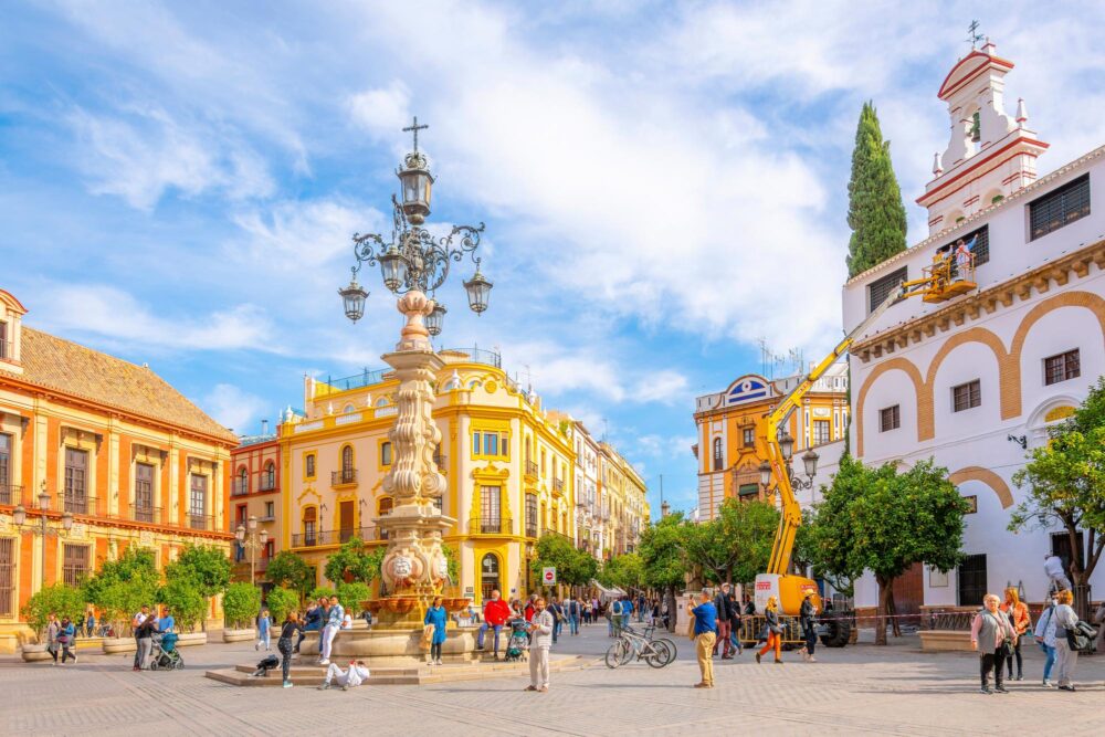 Place publique à Séville, Espagne