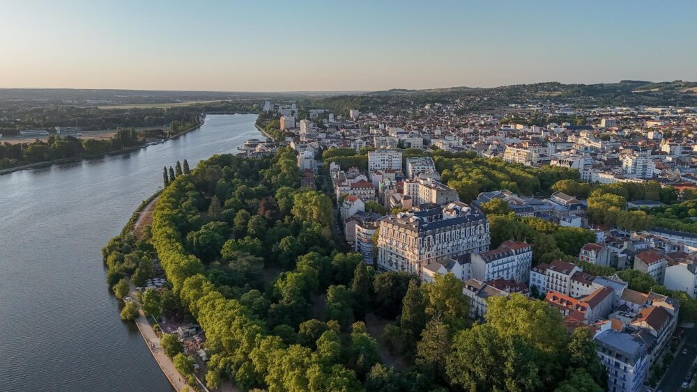 Vue Aérienne de la ville de Vichy, Auvergne.