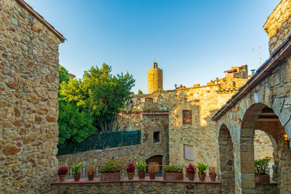Le village médiéval de Pals sur la Costa Brava, Espagne