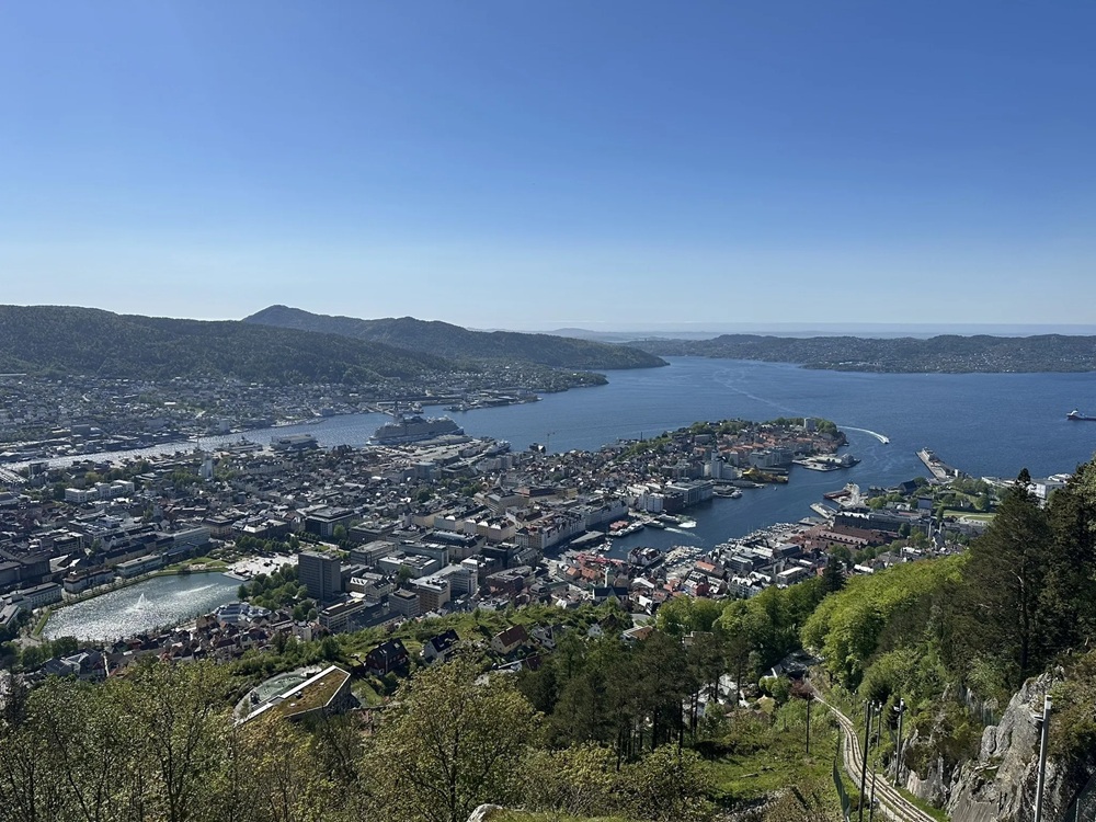 Fløyen via Fløysvingene, Bergen
