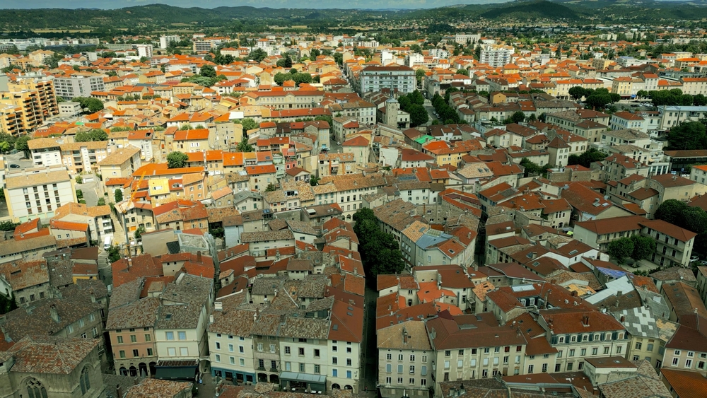 Vue d'ensemble sur le centre historique de Romans-sur-Isère