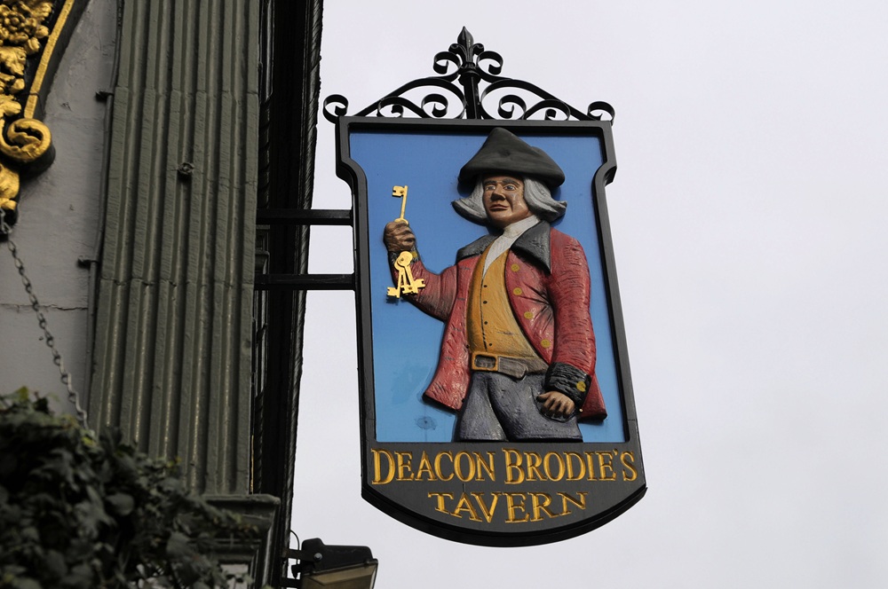 Deacon Brodie’s Tavern, Édimbourg