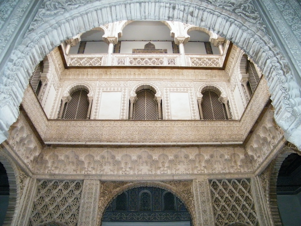 Détails architecturaux du Patio de las Doncellas, Alcazar de Séville
