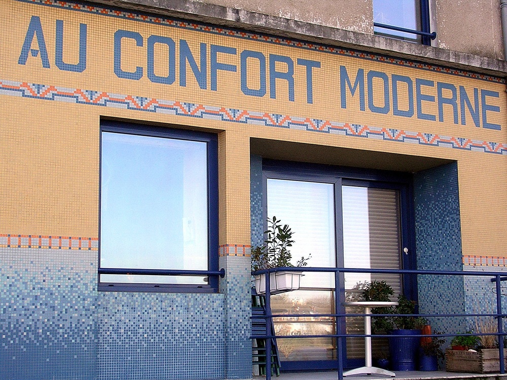 Façade ayant servi de décor au film La Reine Blanche, Trentemoult