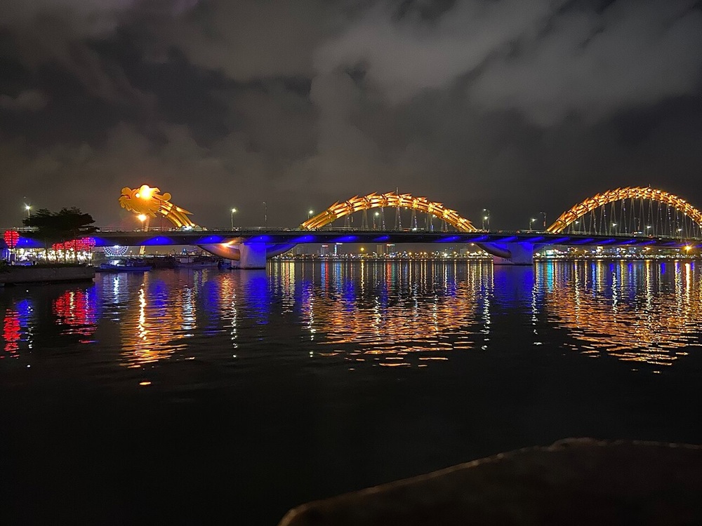 Le pont du Dragon, Da Nang
