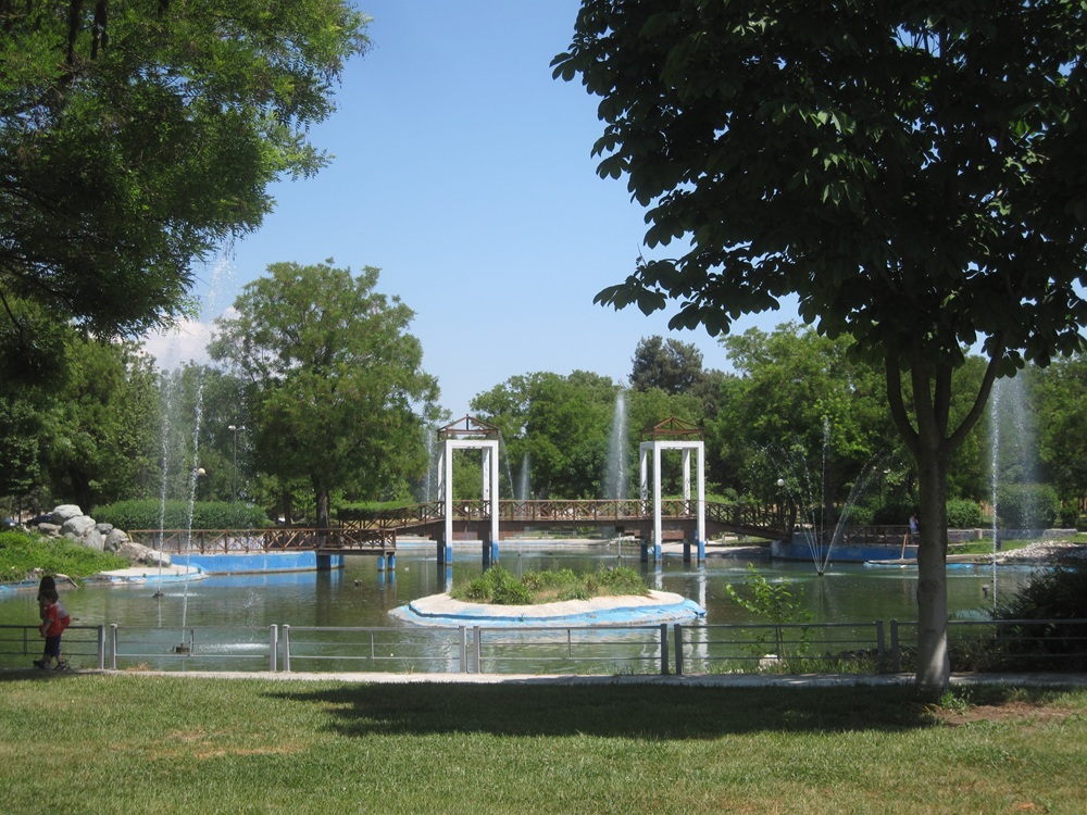 Parc Alcazar, Larissa