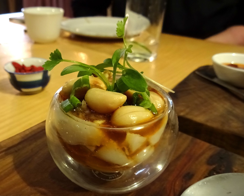 A. Wong, Londres