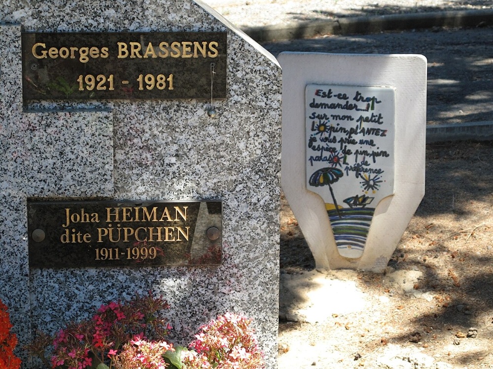 Tombe de Georges Brassens au cimetière Le Py, Sète