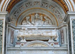 Tombeau d'Innocent III, Nécropole du Vatican