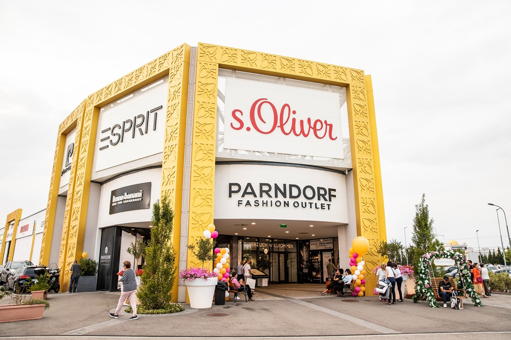 Designer Outlet Parndorf, près de Vienne
