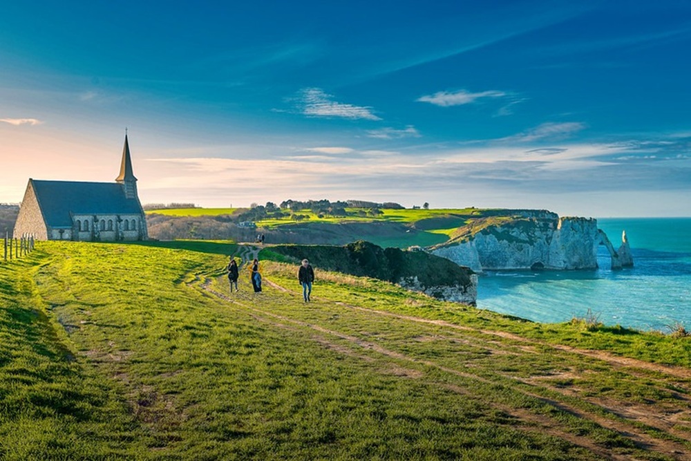 Le sentier des douaniers, Étretat