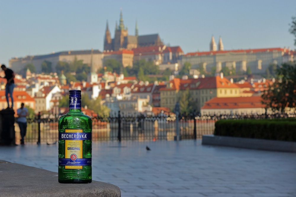 Bouteille Becherovka, Prague