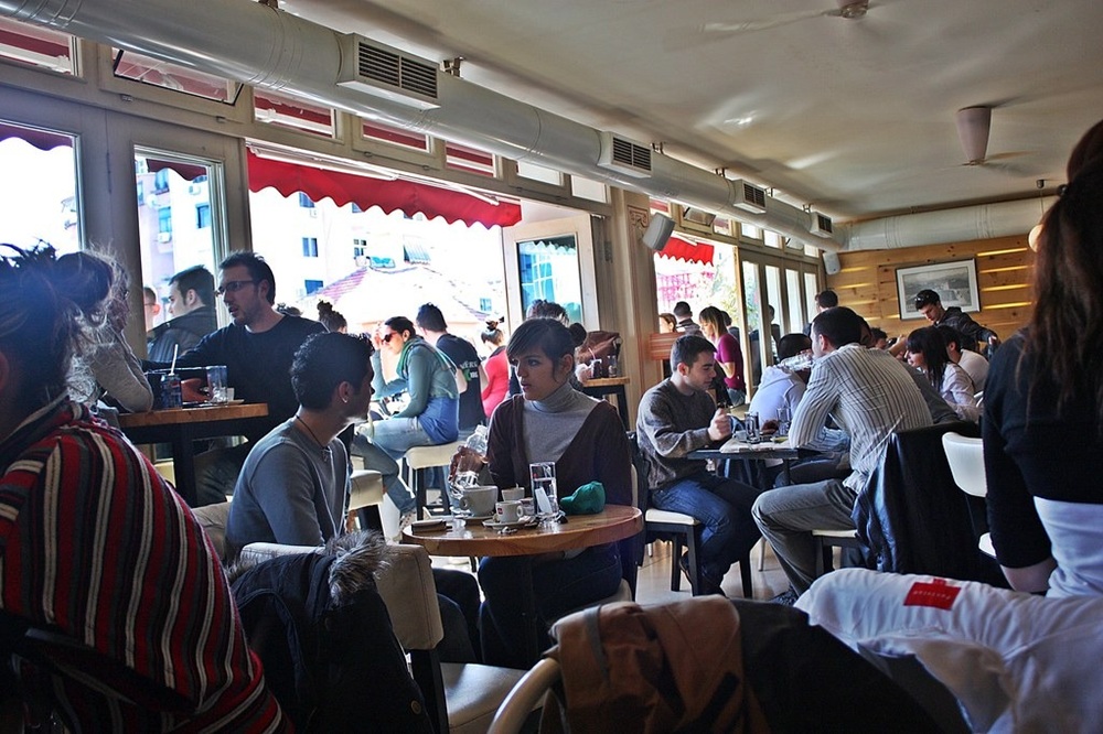 Café à Tirana