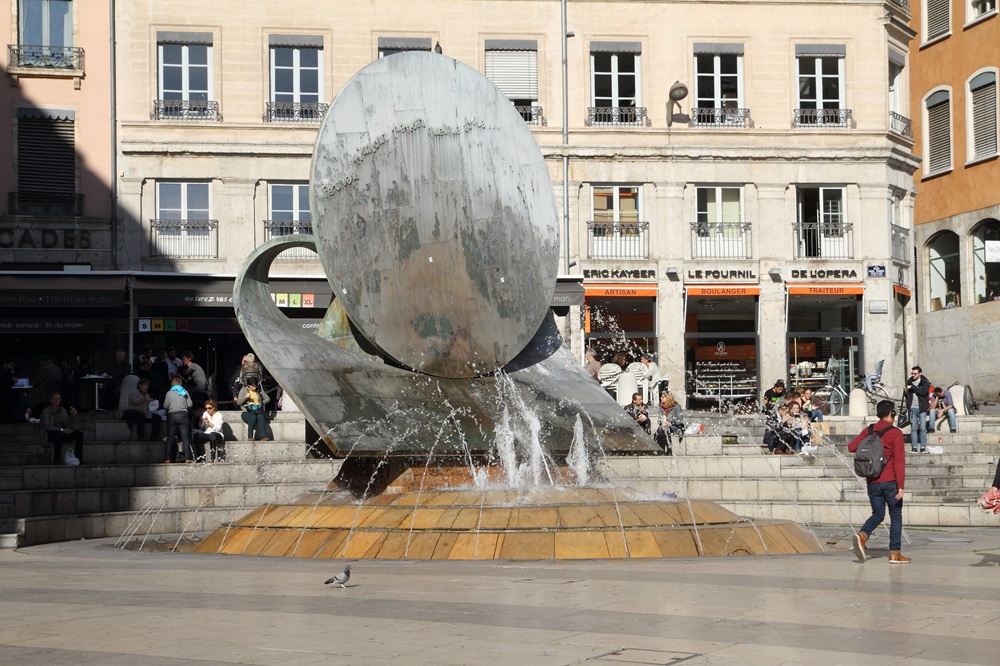Fontaine à Lyon