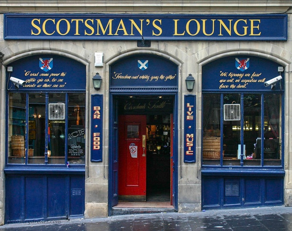 Pub en Écosse
