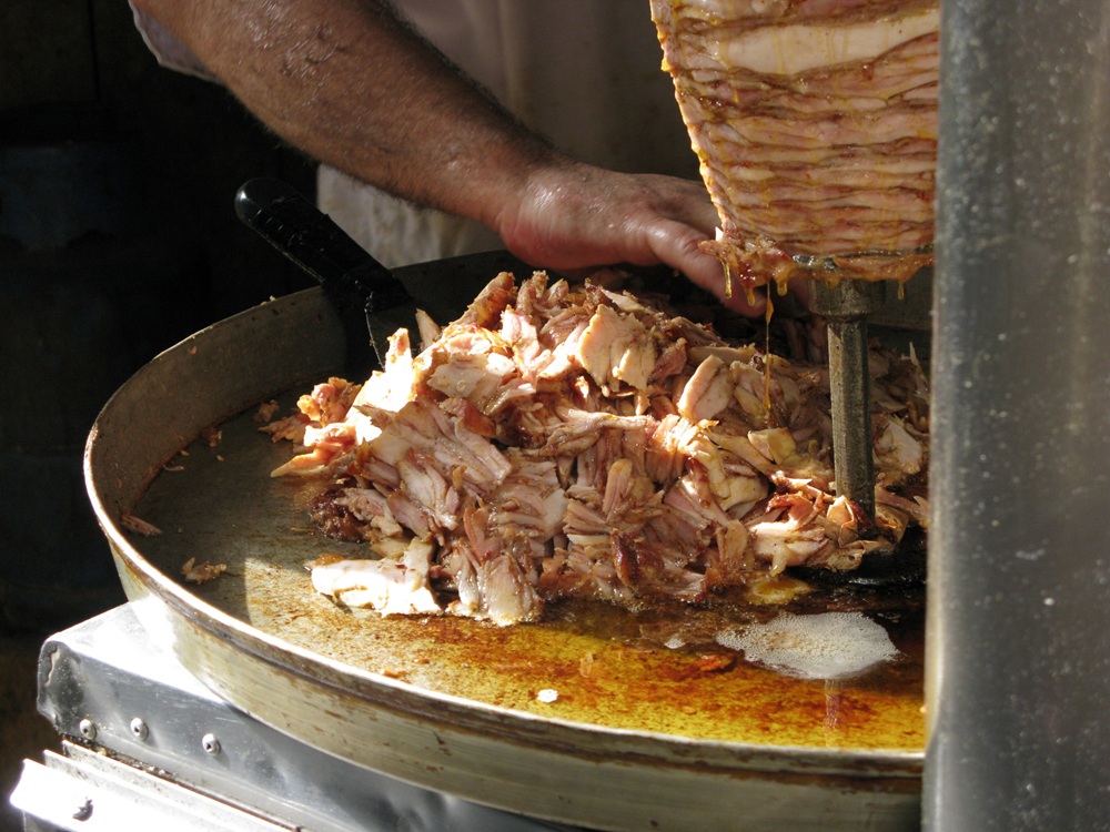 Shawarma en préparation