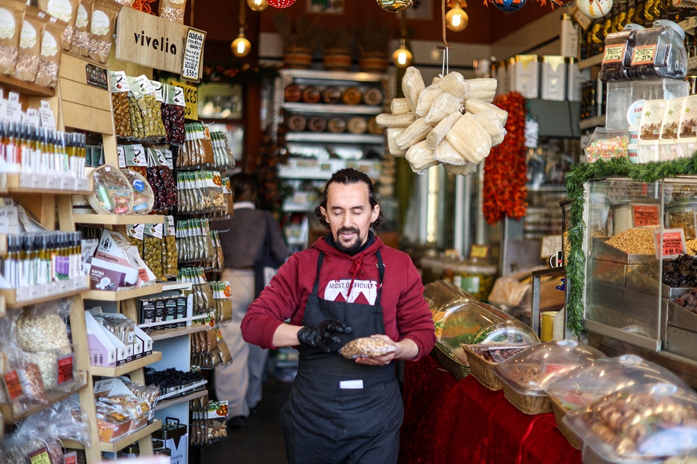 Stand au marché central Varvakios Agora à Athènes