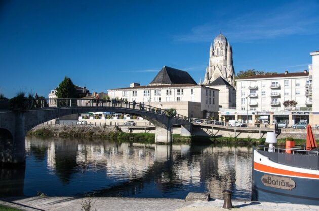 Visiter Saintes