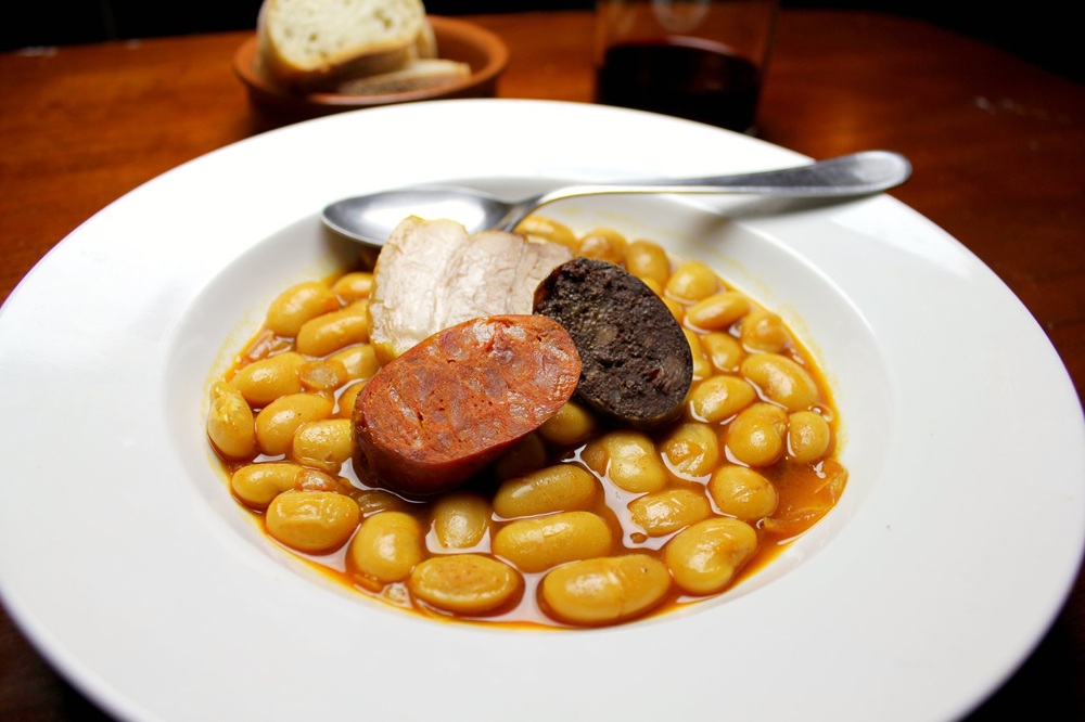 La fabada asturiana