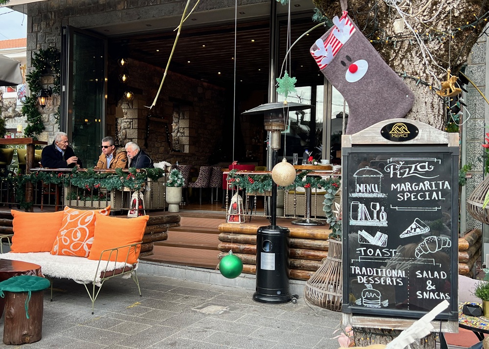 Le kafeneion, Péloponnèse