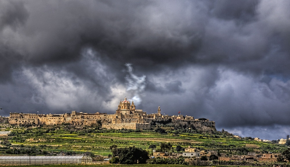 Mdina sous la pluie, Malte