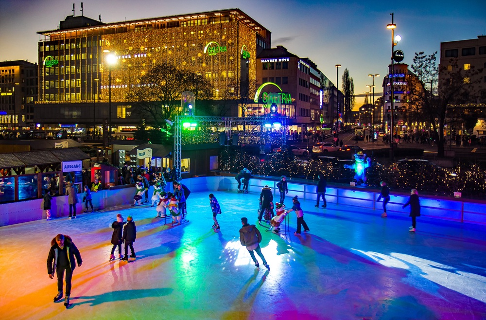 Patinoire au Münchner Eiszauber, Munich