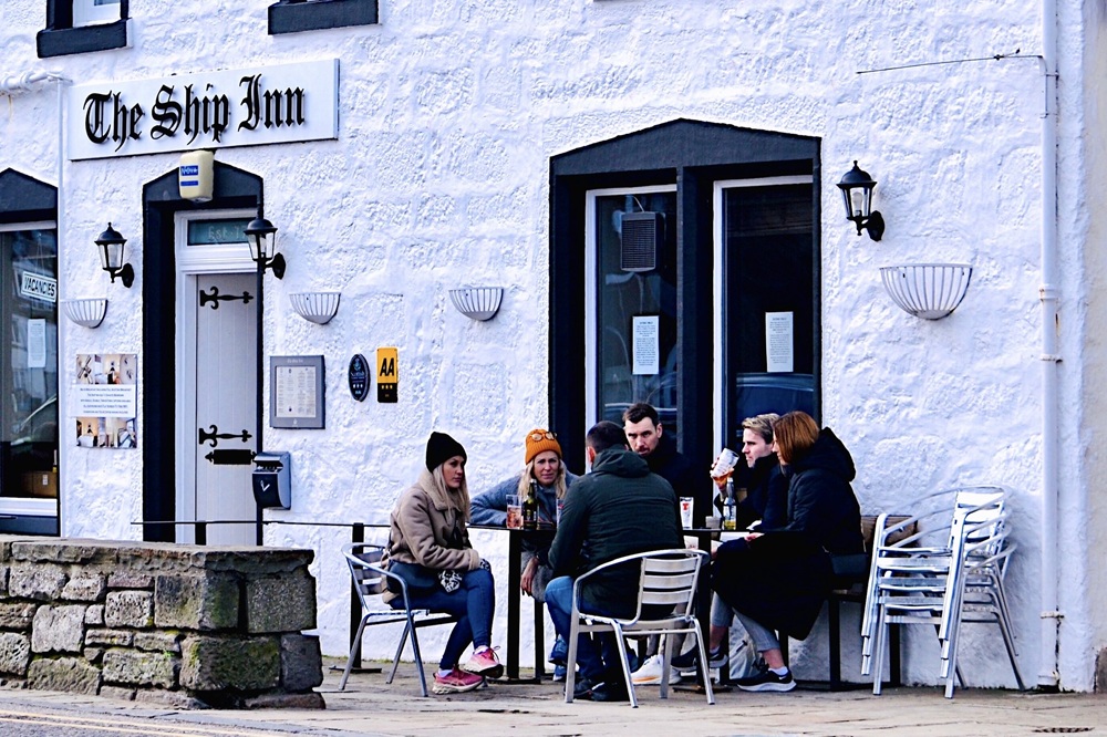 Pub en Écosse