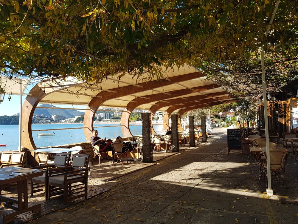 Terrasse calme à Rafailovići