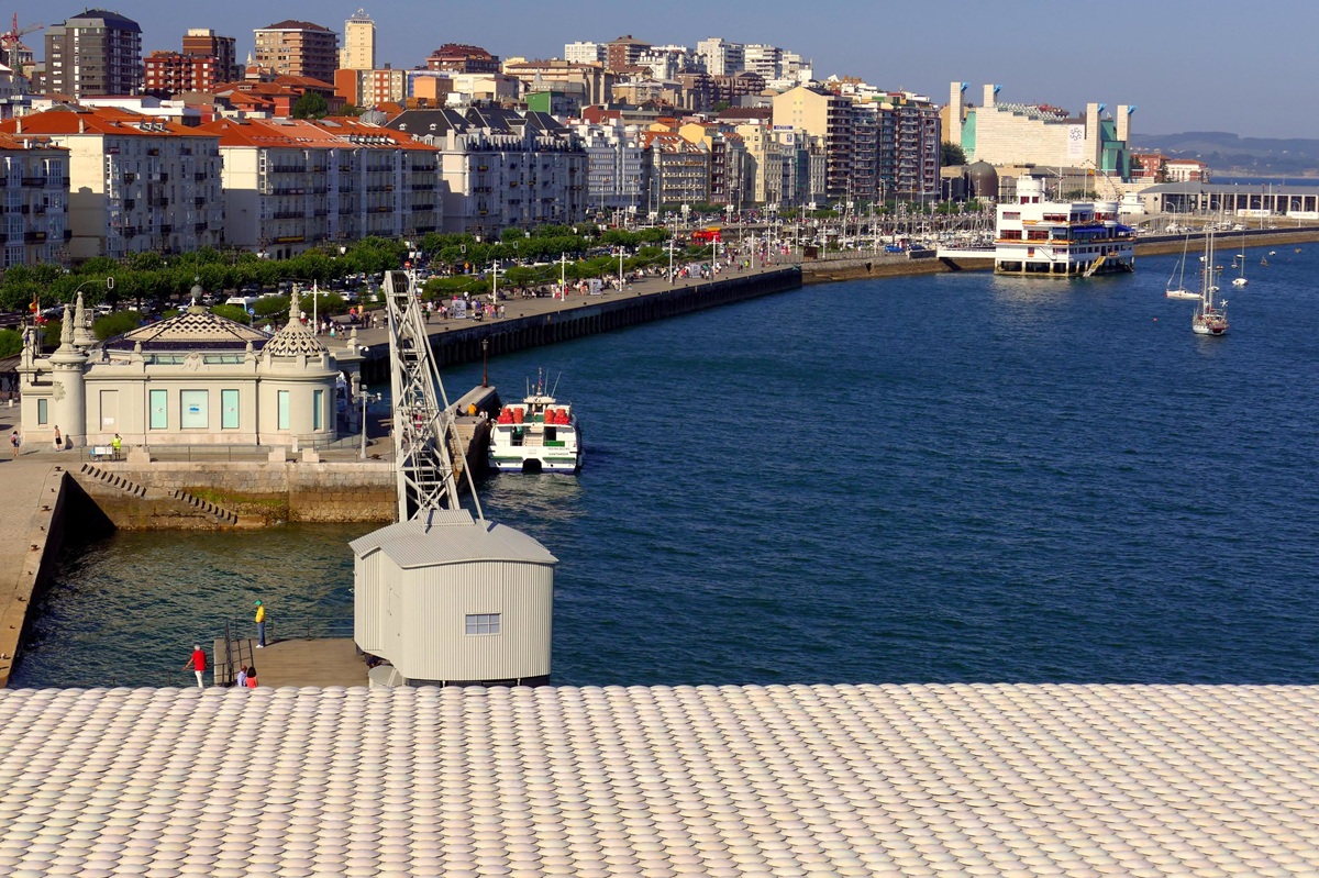 Découvrez Santander : rythme de vie et culture locale au cœur des Cantabres, une perle du nord de l’Espagne. Découvrez Santander : rythme de vie et culture locale au cœur des Cantabres, une perle du nord de l’Espagne.