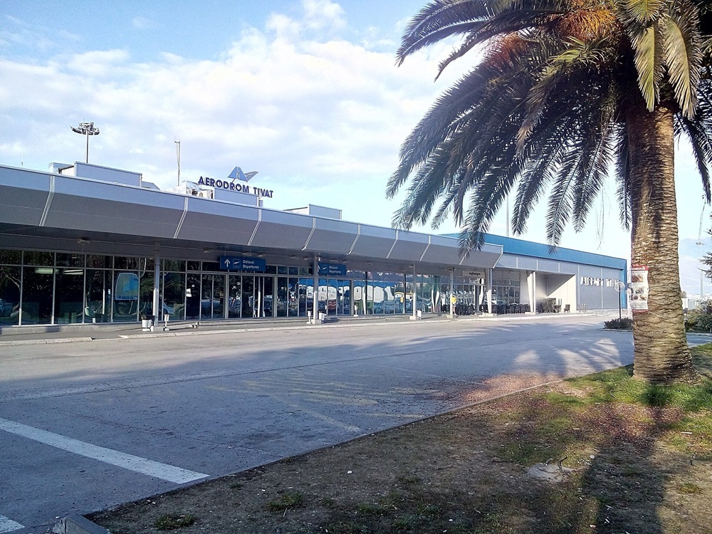 Aéroport de Tivat, Monténégro