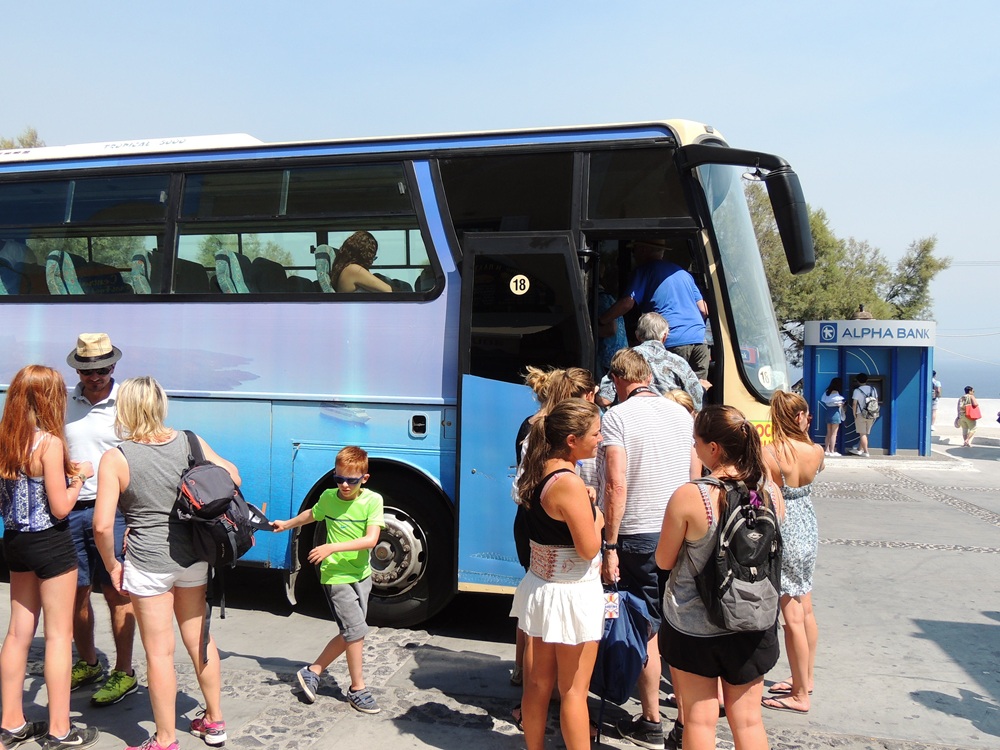 Bus Ktel Santorin