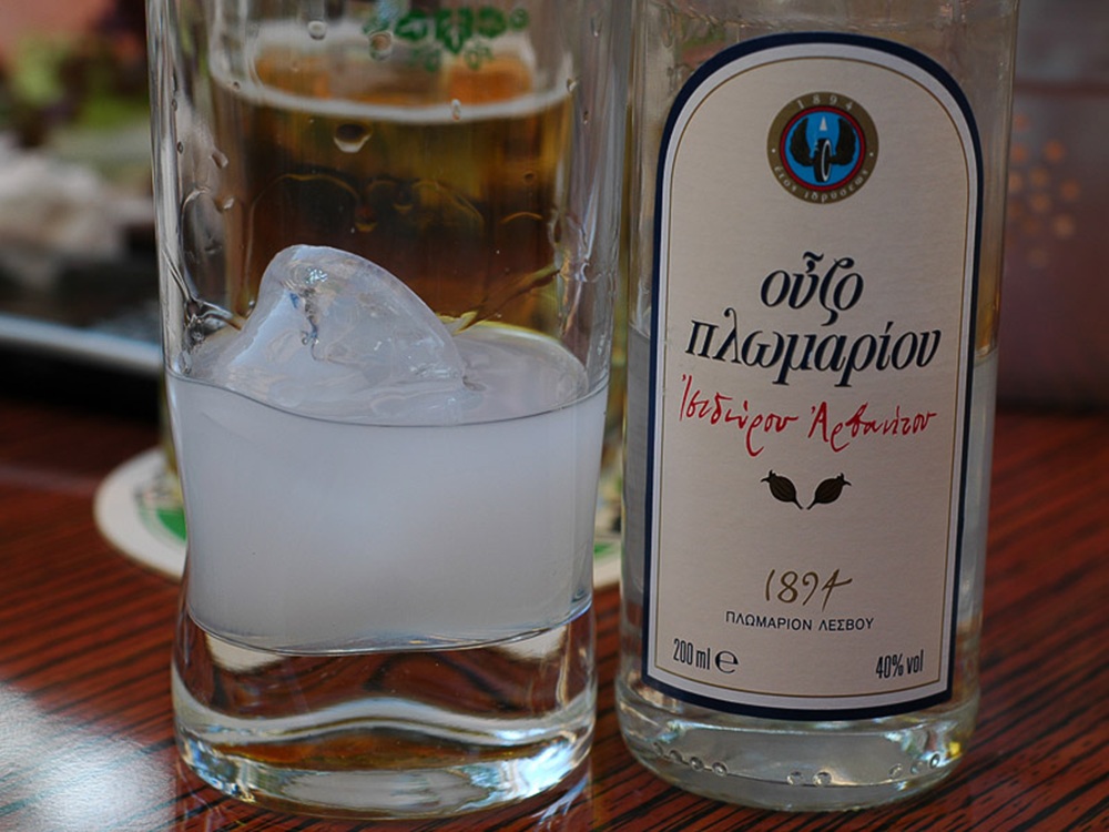 Ouzo, Grèce