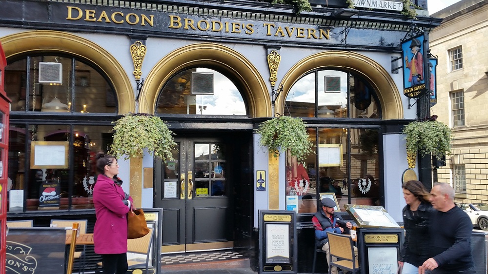 Pub en Écosse